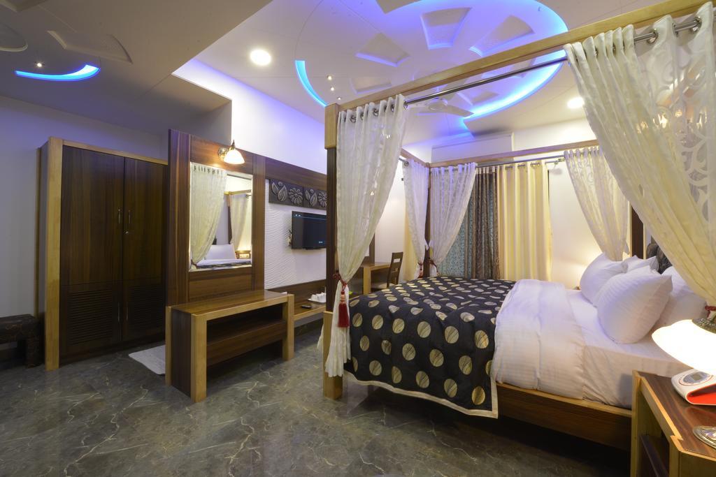 Hotel Jp International Aurangabad  Buitenkant foto